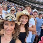 Carrie Macomber Holder - @cjholder10 - Instagram