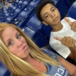 Carrie Manion - @mzcarriebbe - Instagram