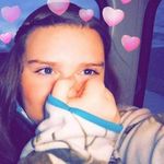 Carrie Maples - @maplesyrupisthepromiseland - Instagram