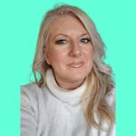 Carrie Marriott-Jones - @beyond.body.beauty - Instagram