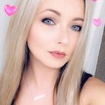 Carrie Putnam - @carrie_aka_mommy - Instagram