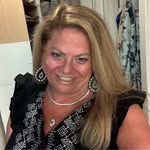 Carrie Root - @thecroot - Instagram