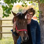 Carrie Ross - @rconnections.ca - Instagram