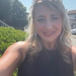 Carrie Shaffer - @carrie.shaffer.940 - Instagram