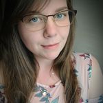 Carrie Stratton - @saltyquips - Instagram
