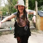 Carrie Straw - @frau.miesel - Instagram