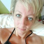 carrie wolf - @mamamiawolf - Instagram