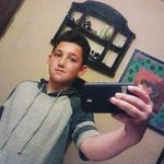 Carson Robinson - @carson_robinson_red_gold_lambo - Instagram