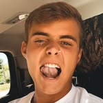 Cary - @caryrayfox - Instagram