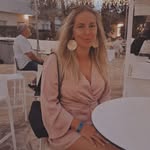 𝒞𝒶𝓇𝓎𝓁 𝒥𝑜𝓃𝑒𝓈 - @carylannie - Instagram