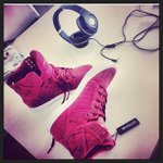 Caryn Lopez - @shoessportchapter - Instagram