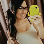 Casandra Adams - @youcanlookbutcanttouch - Instagram