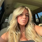 Casandra Dolan - @fittedwcas - Instagram