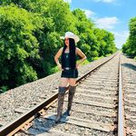 Casandra Flores - @casandraflores66 - Instagram