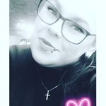 Rowena Casandra - @casandrarowena - Instagram