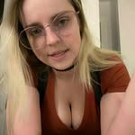 Casandra Smith - @casandrasmith412 - Instagram