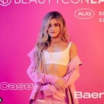 @caseybaerrr - Instagram