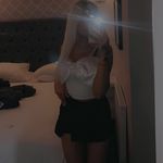 Casey 🤍🖤 - @caseybenson_xx - Instagram