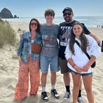 Casey Carlos - @caseyleigh_c - Instagram