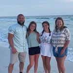 Kasey Chalk - @kasey2483 - Instagram
