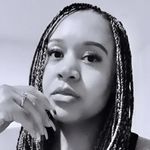 Casey Cobb - @love2bmomof3 - Instagram