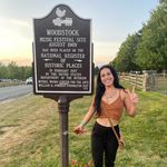 Casey Coyle - @humblehoghollow - Instagram