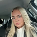 @caseyivesss - Instagram
