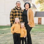 Casey McCabe - @littlesunshine329 - Instagram