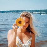 Casey O’Connell - @coastwithcasey - Instagram