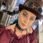 Casey Izzy Van Horn - @izzymoon27 - Instagram