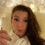 Casey Walton - @mamaf3tt - Instagram