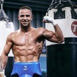 Felix Cash - @felixcashboxer - Instagram