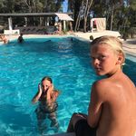 Esther + Casper - @casperloveesther - Instagram
