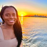 Cassandra Alexandre - @cassanology - Instagram