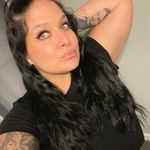Cassandra Carter - @casslepine - Instagram