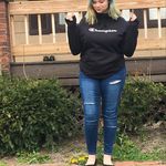 Cassandra Carter - @itz_the_bckup - Instagram