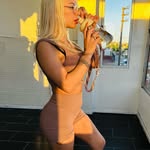 Woodencassandra - @cassa_ndraclinton - Instagram