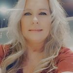 Cassandra Renee Husband - @cassandracrumpley - Instagram
