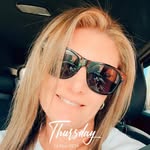 Cassandra Hayes - @bowsbowsbows - Instagram