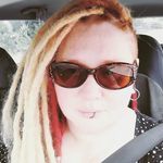 Cassandra Knowles - @the.feral.umbrella - Instagram