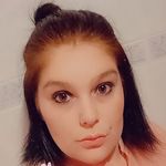 Cassandra Lambert - @cassandralambert90 - Instagram