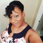 Cassandra Meadows - @cocoabemy - Instagram