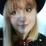 Cassandra Owens - @bob_the_frog_8 - Instagram