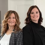 Cassandra Robbins - @cassandrarsells - Instagram