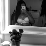 Cassandra Sandberg - @supernipp - Instagram