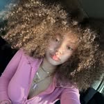 𝐒𝐚𝐧𝐝𝐫𝐚🙂‍↔️💗 - @cassandra.watts1 - Instagram