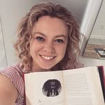 Cassidy Carr - @cassidysreadingcorner - Instagram