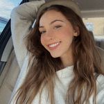 Cassie Clark - @casssolina - Instagram