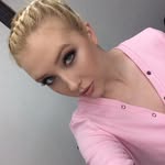 Cassie Holt - @ca_ssie_7 - Instagram