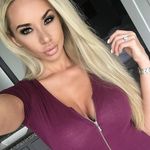Cassy Smith - @cassysmith242 - Instagram